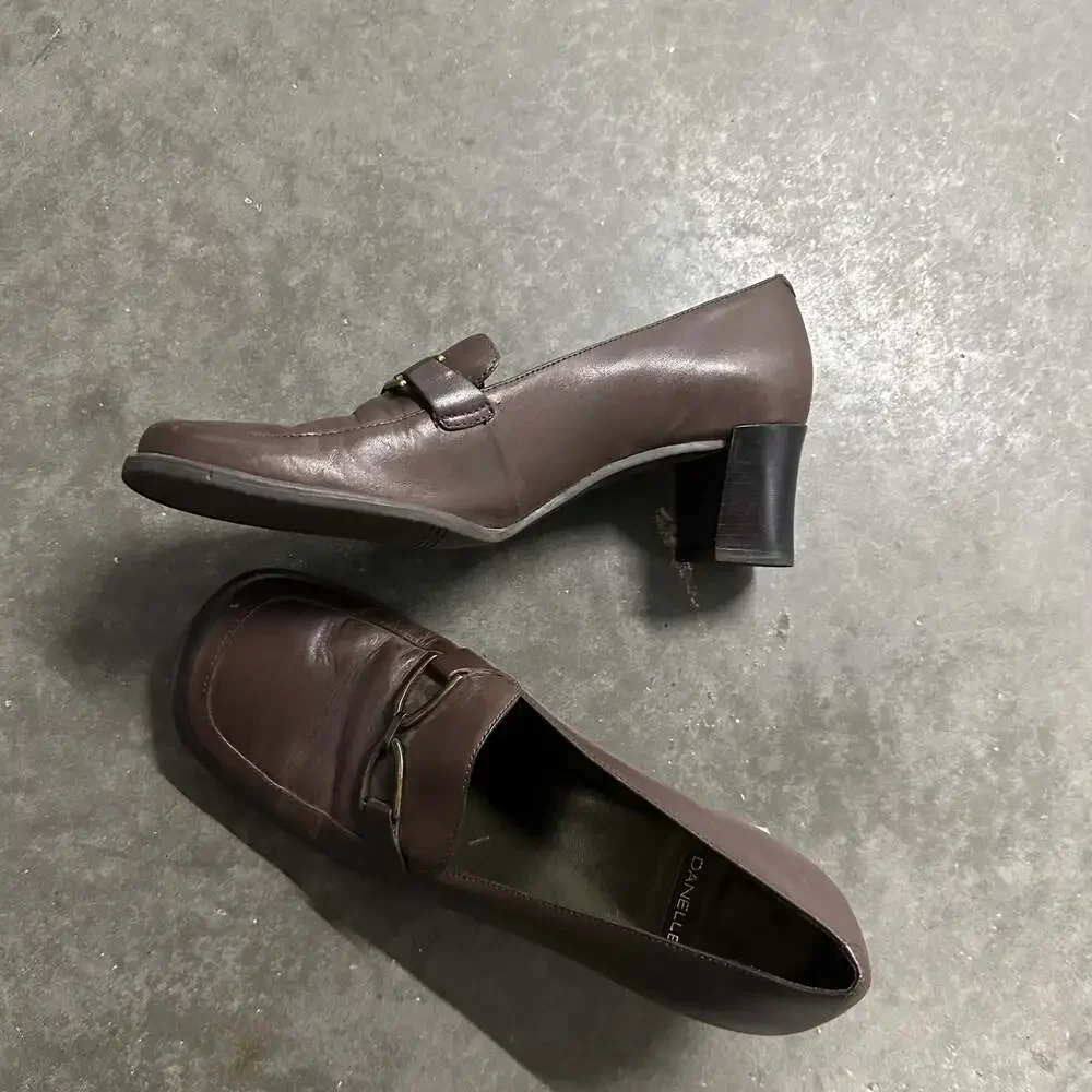 Danelle Brown Leather Horsebit Loafer Block Heel Pumps Size 7.5M